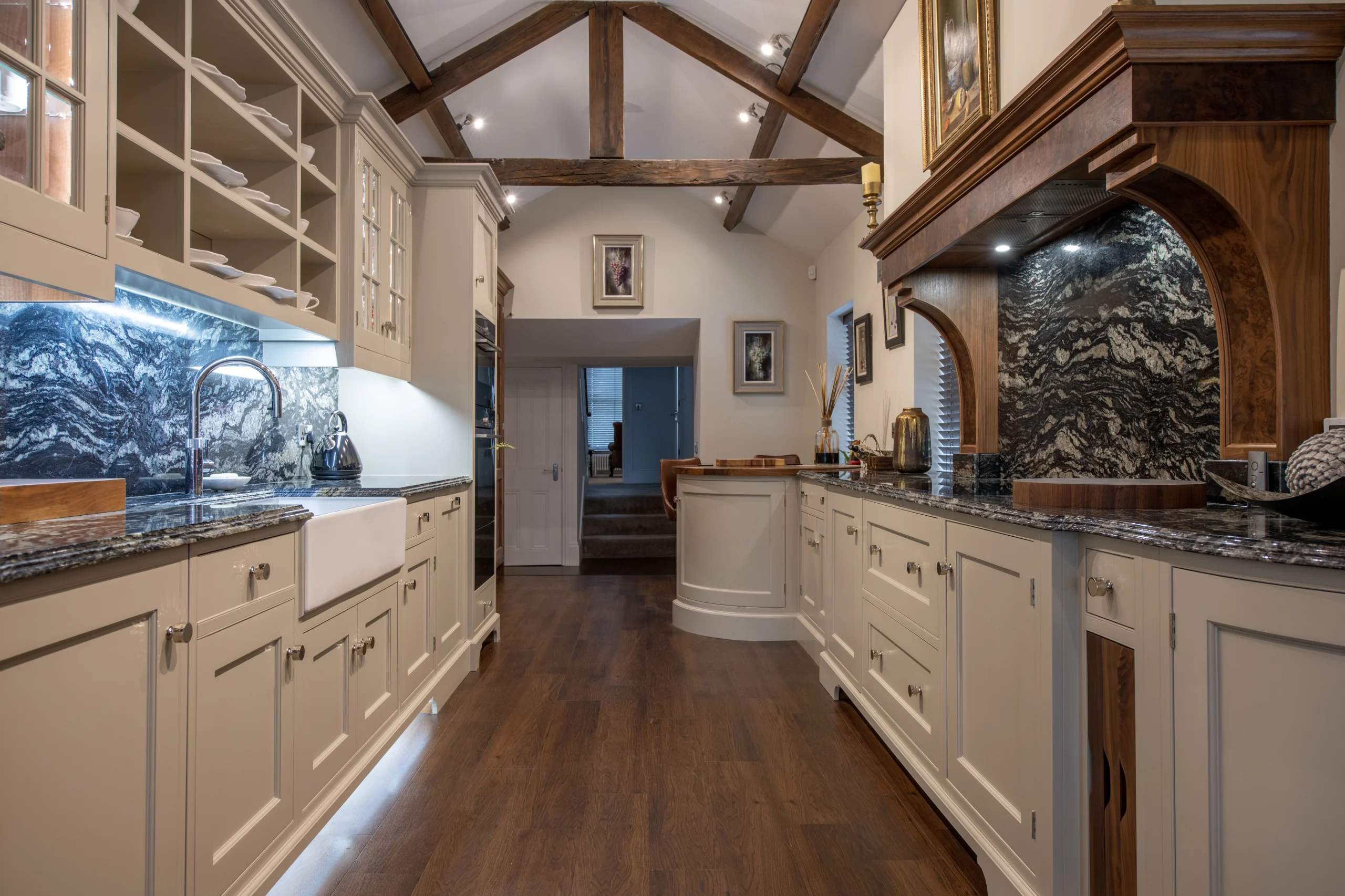 country-style-kitchen