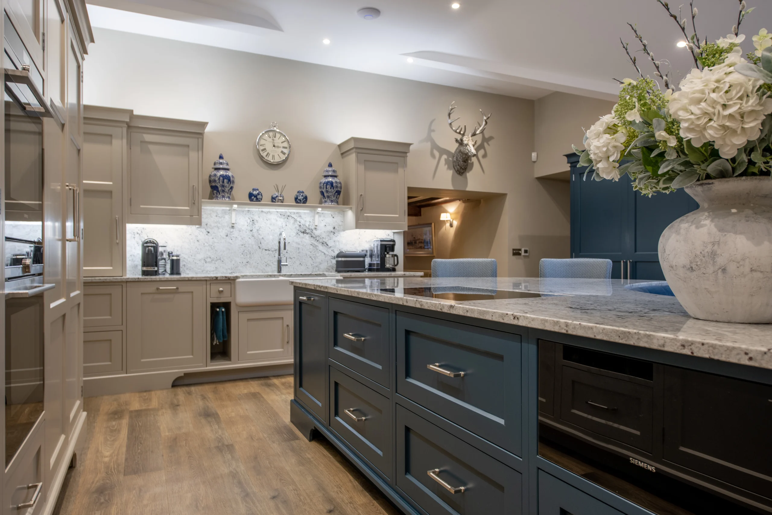 two-tone-painted-kitchen-cabinets